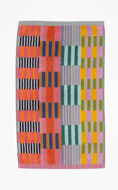 Guest towel duo - edition 124 - tulip quilt | Foekje Fleur