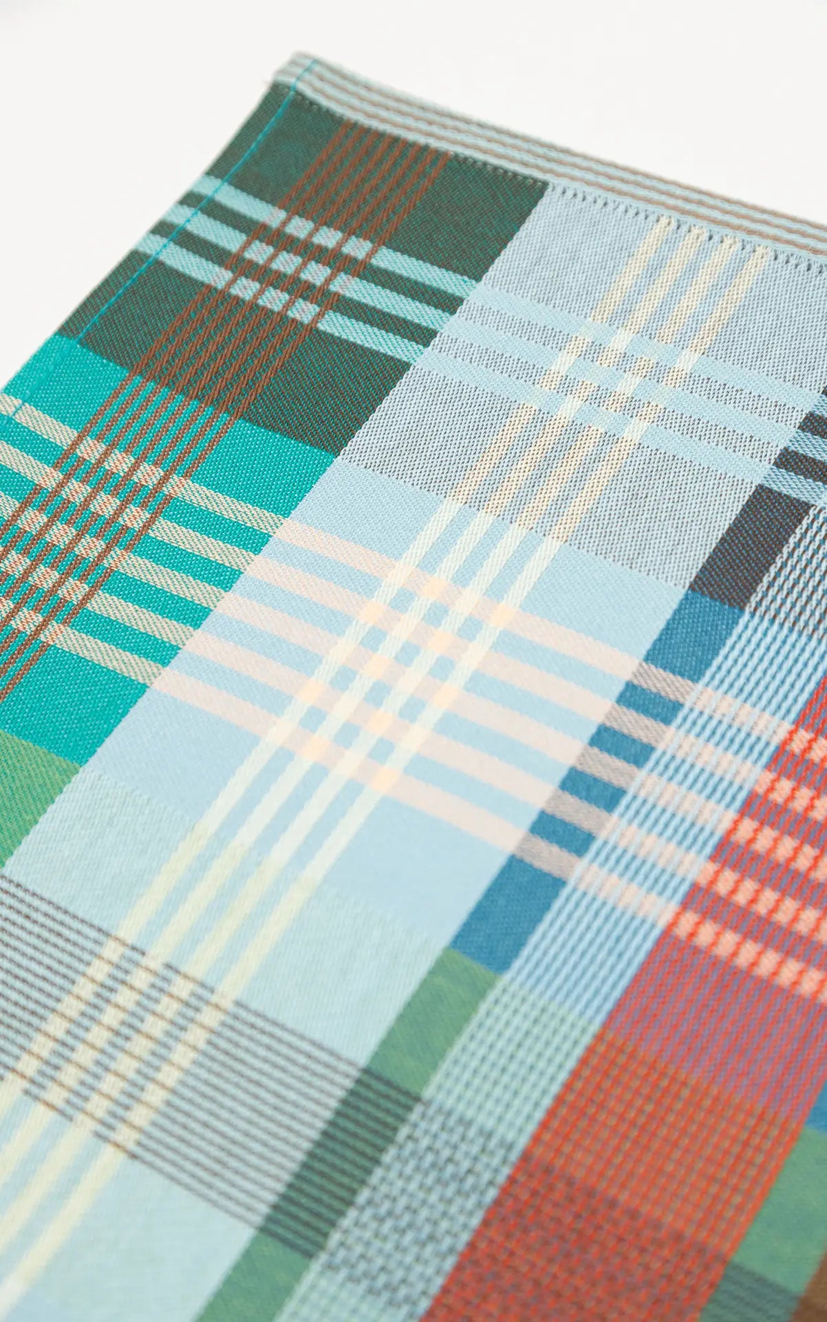 Tea towel - edition 128A - wild weave | Foekje Fleur