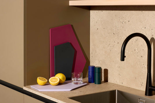 Cutting Board Zurich - Large - Beetroot | Brainstream