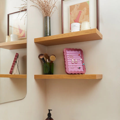 Wiggly Jewelry Display Frame - Pink | Balvi
