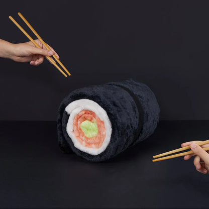 Maki Cushion & Blanket - Black  | Balvi