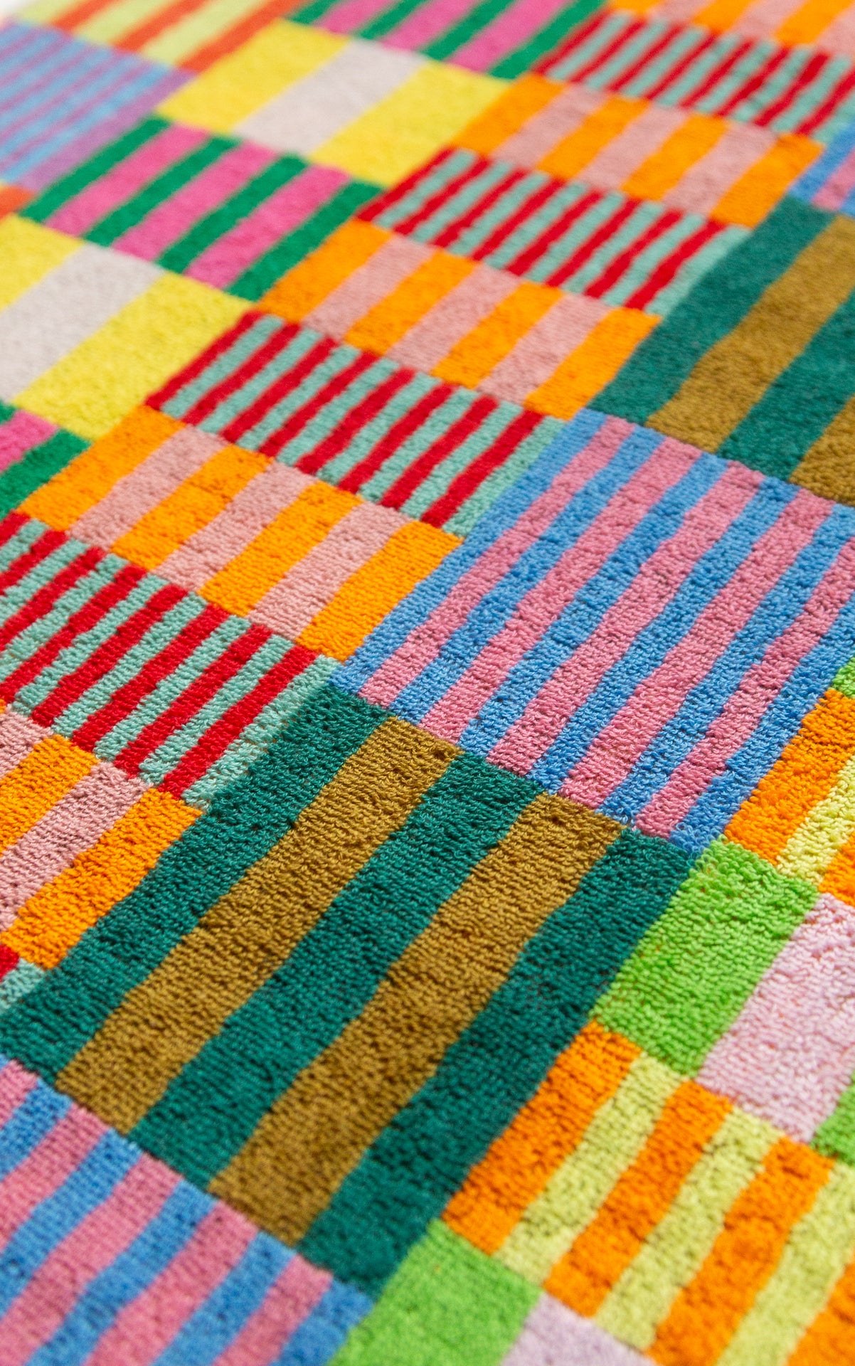 Bath towel - tulip quilt edition 34 | Foekje Fleur - de inKijk