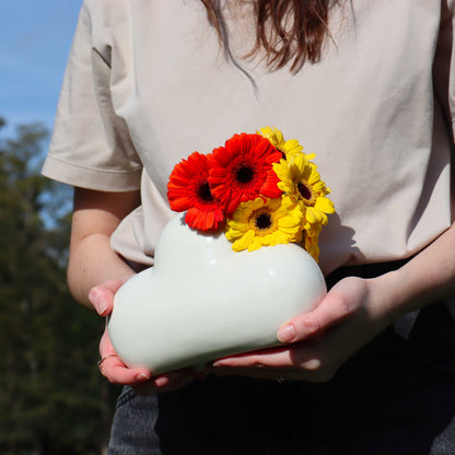 Little Cloud Vase | Upside Stories