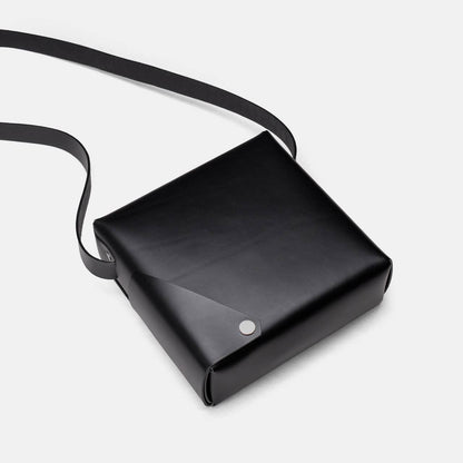 M Bag - Black - Full-grain Leather | LEMUR
