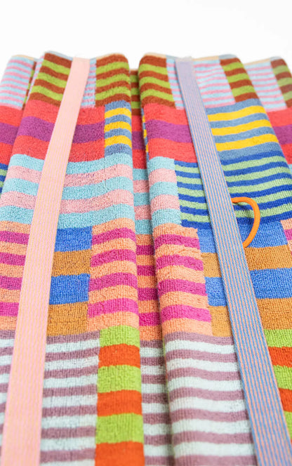 Bath towel - edition 73 - tulip quilt | Foekje Fleur