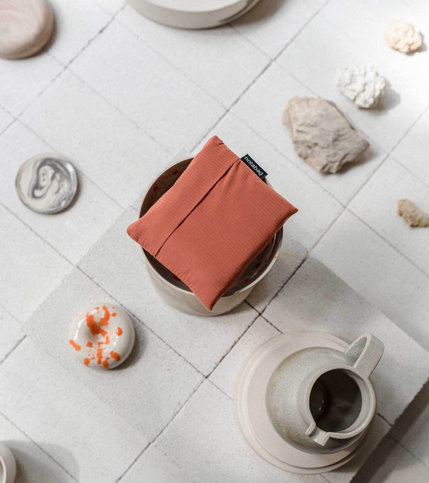 Rugzak en schoudertas in één - terracotta | Notabag recycled
