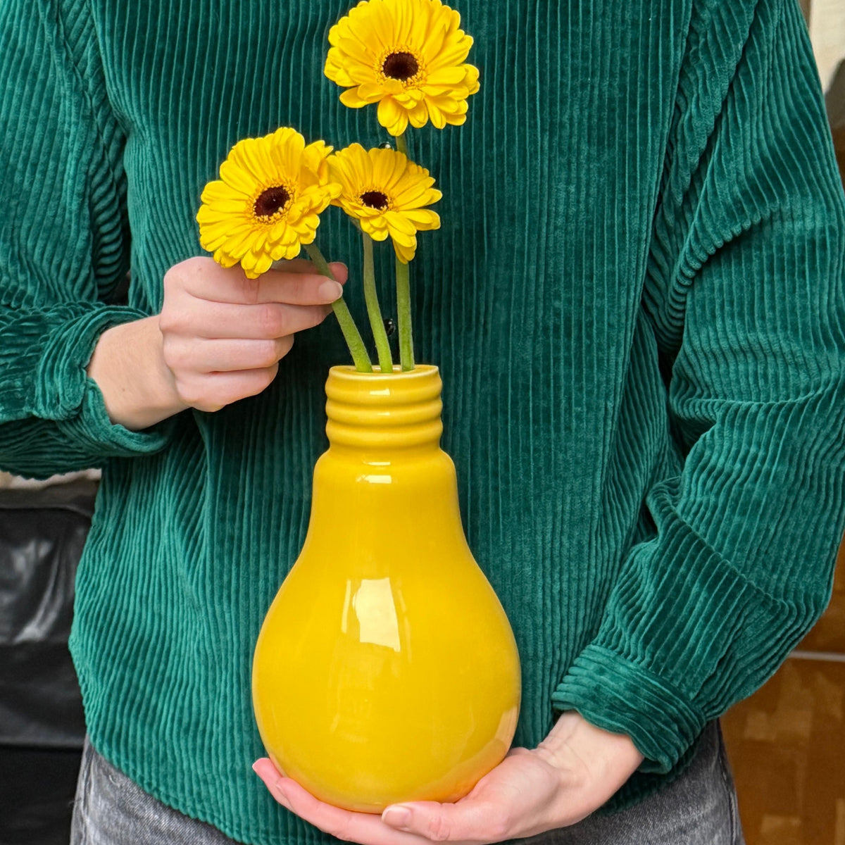 Lightbulb Vase | Upside Stories