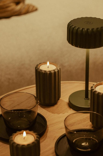 Dentelles T-lichthouder - tall - olive | Atelier Pierre