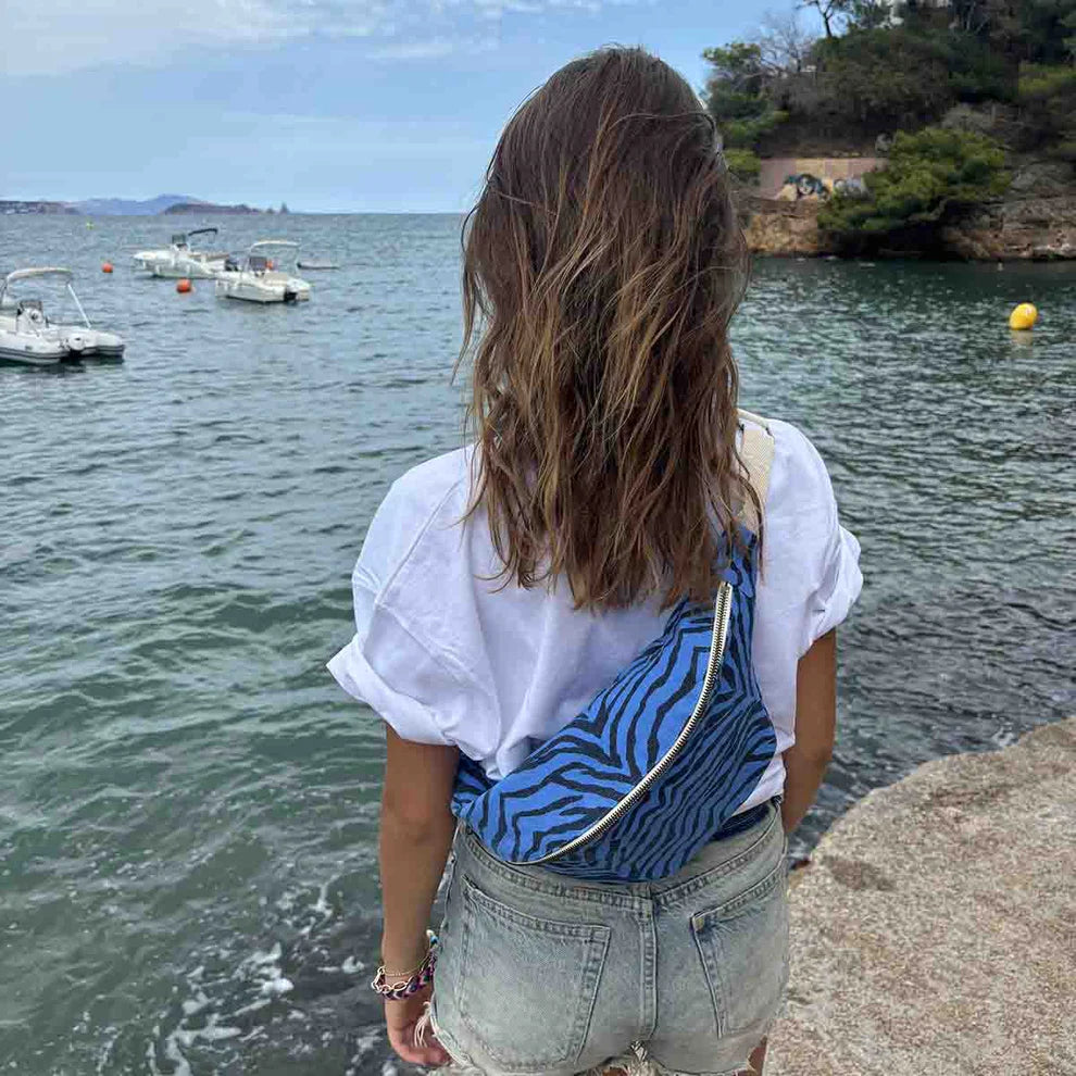 Bum bag - Zebra Blue Greek | Rose in April