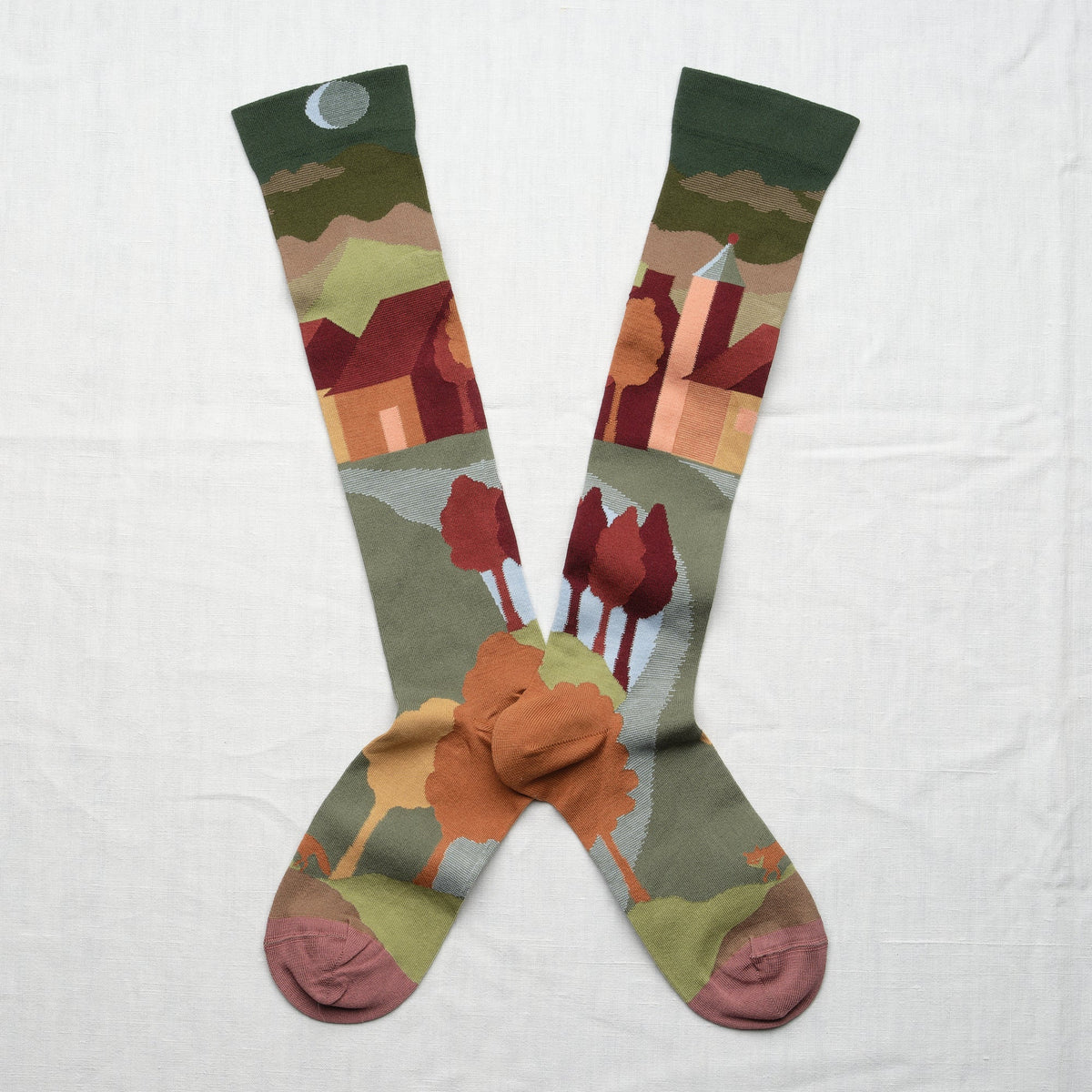 Sokken - Pine Forest Landscape Knee-Highs | Bonne Maison