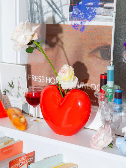 Vase - LOVE - red | Doiydesign