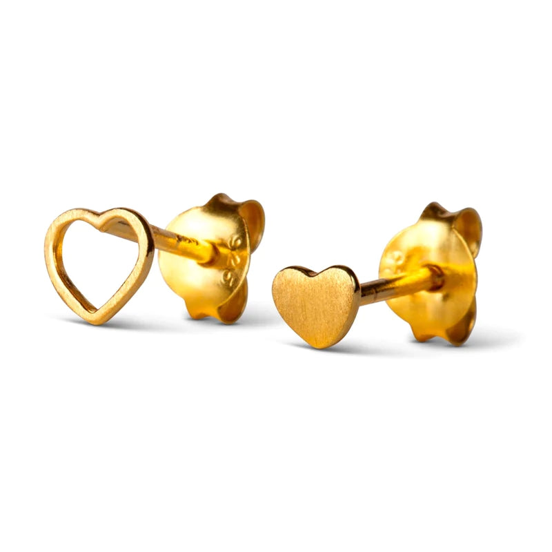 Family love earrings brushed - gold plated - 1 paar | LULU Copenhagen - de inKijk