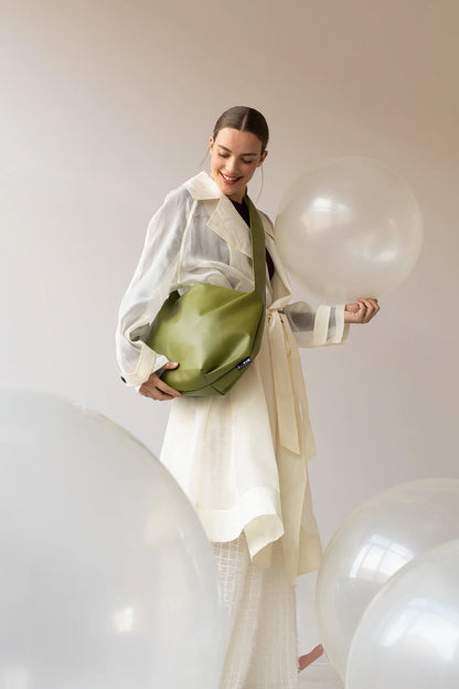 Lot Bold Cross Body - Peat Moss | Tinne + Mia