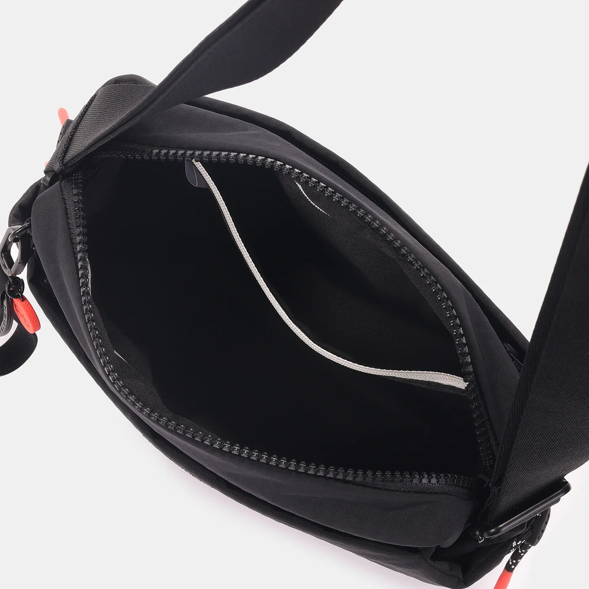 Kosho Crossbodybag Medium - Black | Hedgren