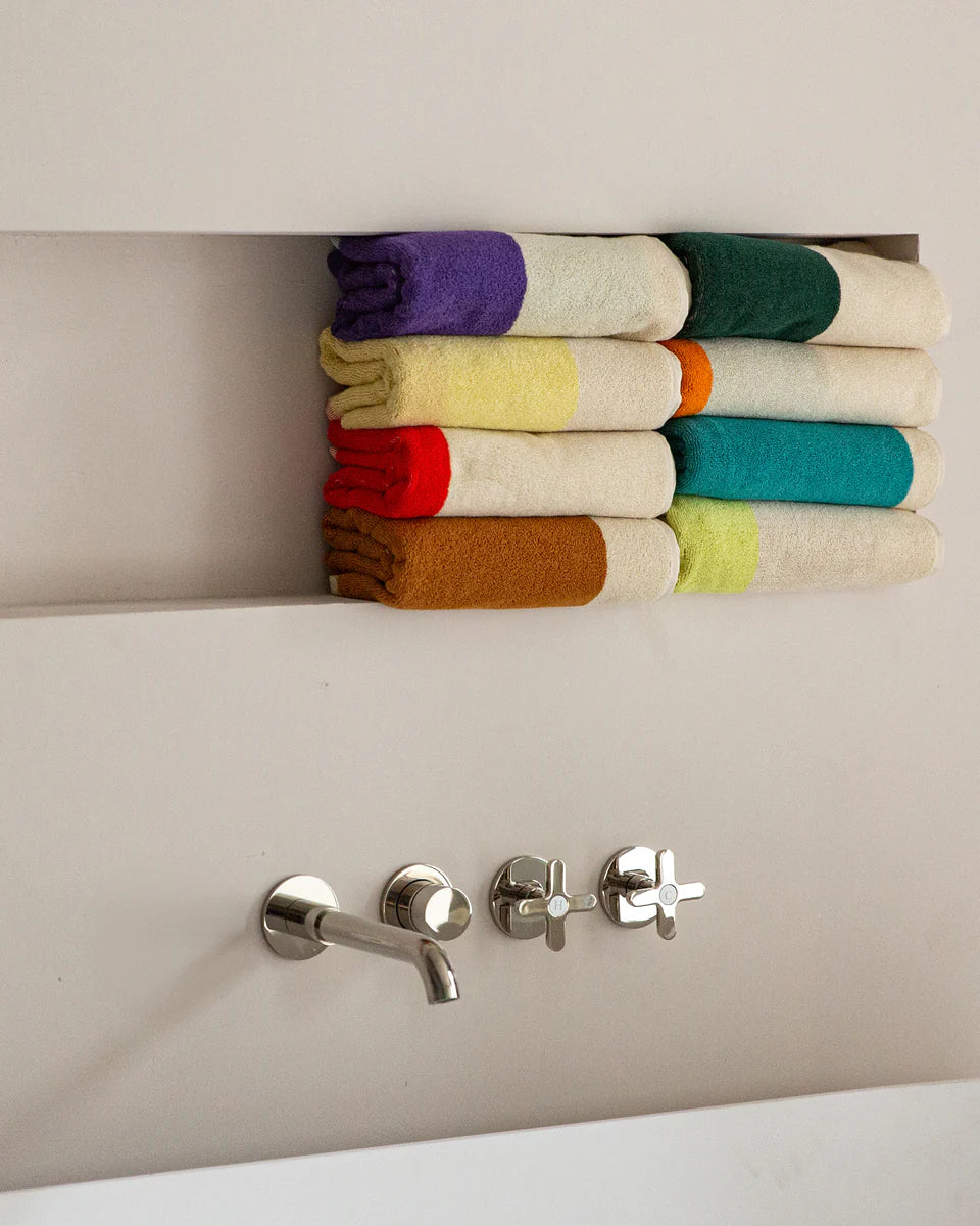 Handdoek - Martens & Martens collectie - Red/Yellow | SUITE702