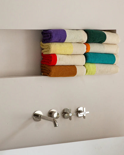 Handdoek - Martens & Martens collectie - Red/Yellow | SUITE702