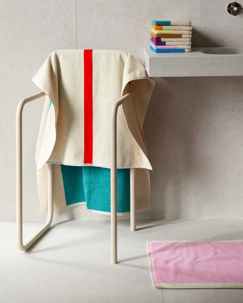 Badhanddoek - Martens & Martens collectie - Red/Turqoise | SUITE702