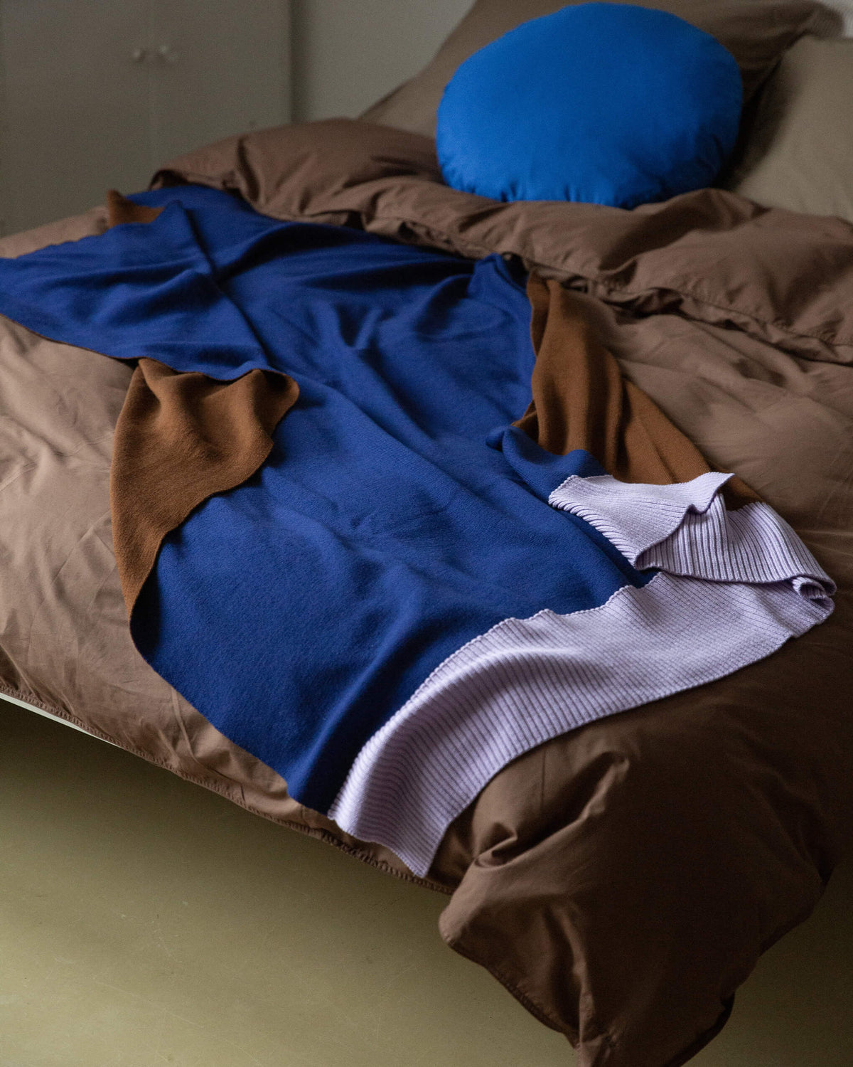 Merino Gebreide Plaid - 100% Wol - Blue/Brown/Lilac | SUITE702