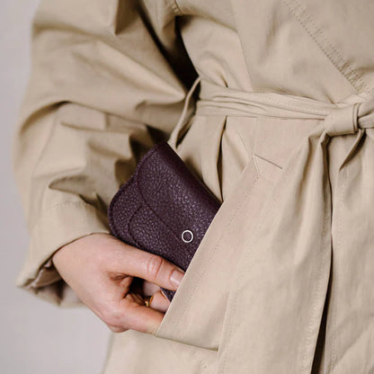 Cat Chase - Small - Aubergine | Keecie