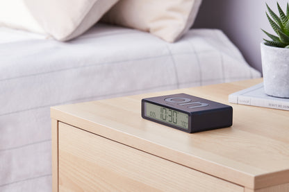 Digitale wekker Flip Classic - Black | Lexon - de inKijk