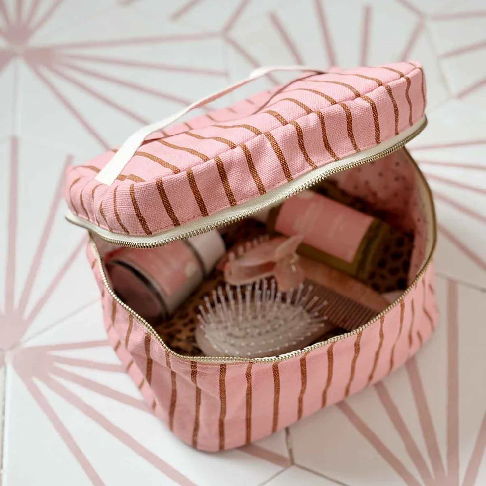 Oona Vanity Case - Tennis Stripes Pecan/Strawberry | Rose in April