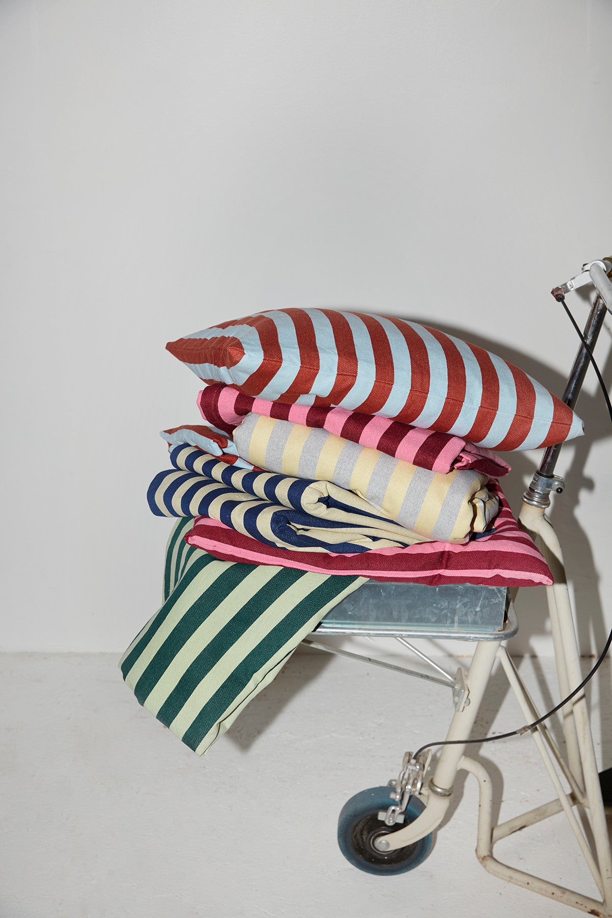 Pillow Cover - Bordeaux / Rose | Studio About
