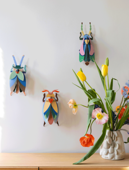 Sakura Beetle - muurdecoratie | Studio Roof - de inKijk