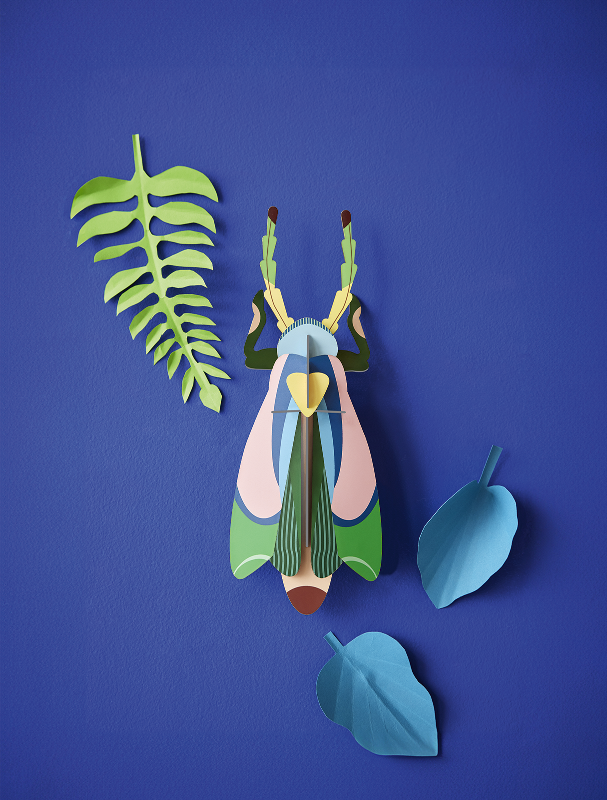 Sakura Beetle - muurdecoratie | Studio Roof - de inKijk