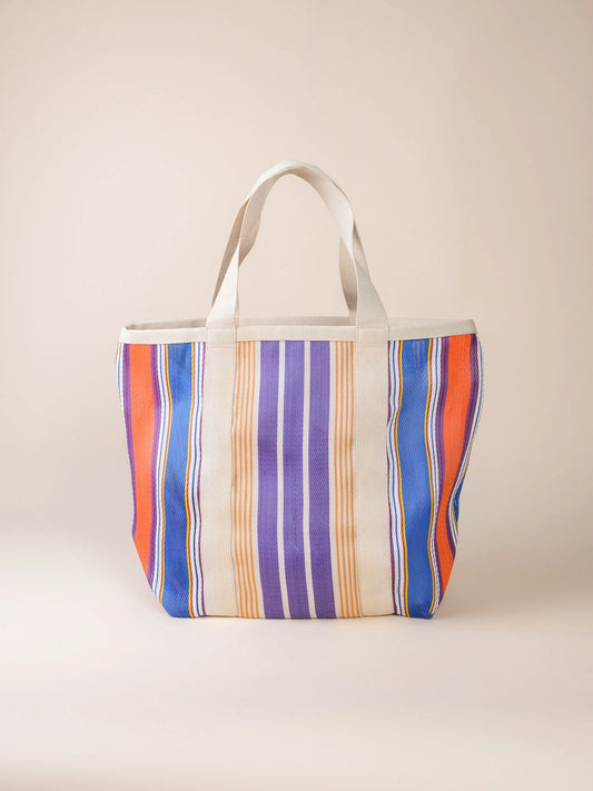 Shopper - 004 | Fonda