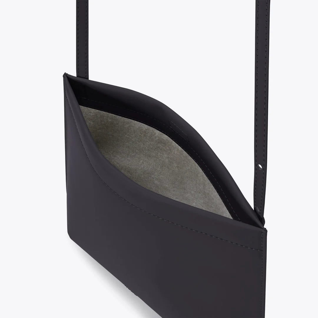 Selma Medium Bag - Lotus Infinity - Black | Ucon Acrobatics