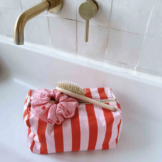 Wash bag - Vic - Candy pink / Red Stripes | Rose in April