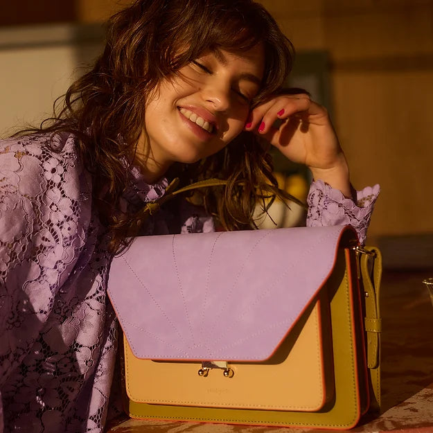 Satchel - coloré - costa green + affogato beige | Sticky Sis - de inKijk