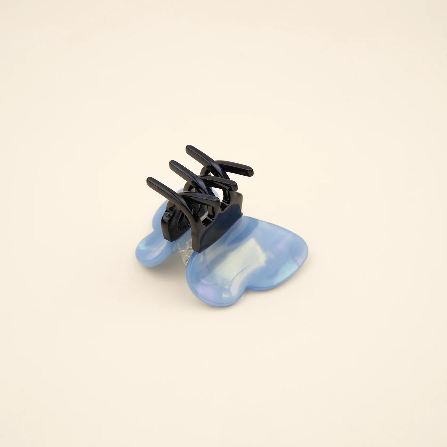 Butterfly - mini hair claw - lavender blue | Coucou Suzette