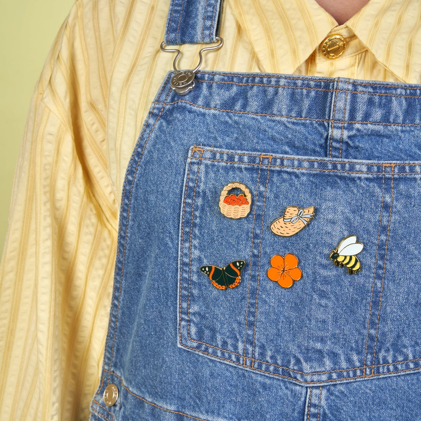 Black Butterfly pin | Coucou Suzette
