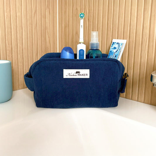 Toiletry bag corduroy willow - navy blue | Alaskan Maker