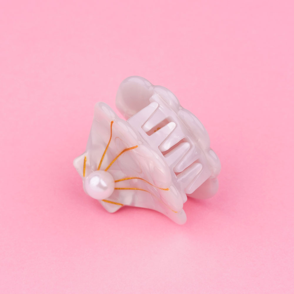Scallop Shell - mini hair claw | Coucou Suzette