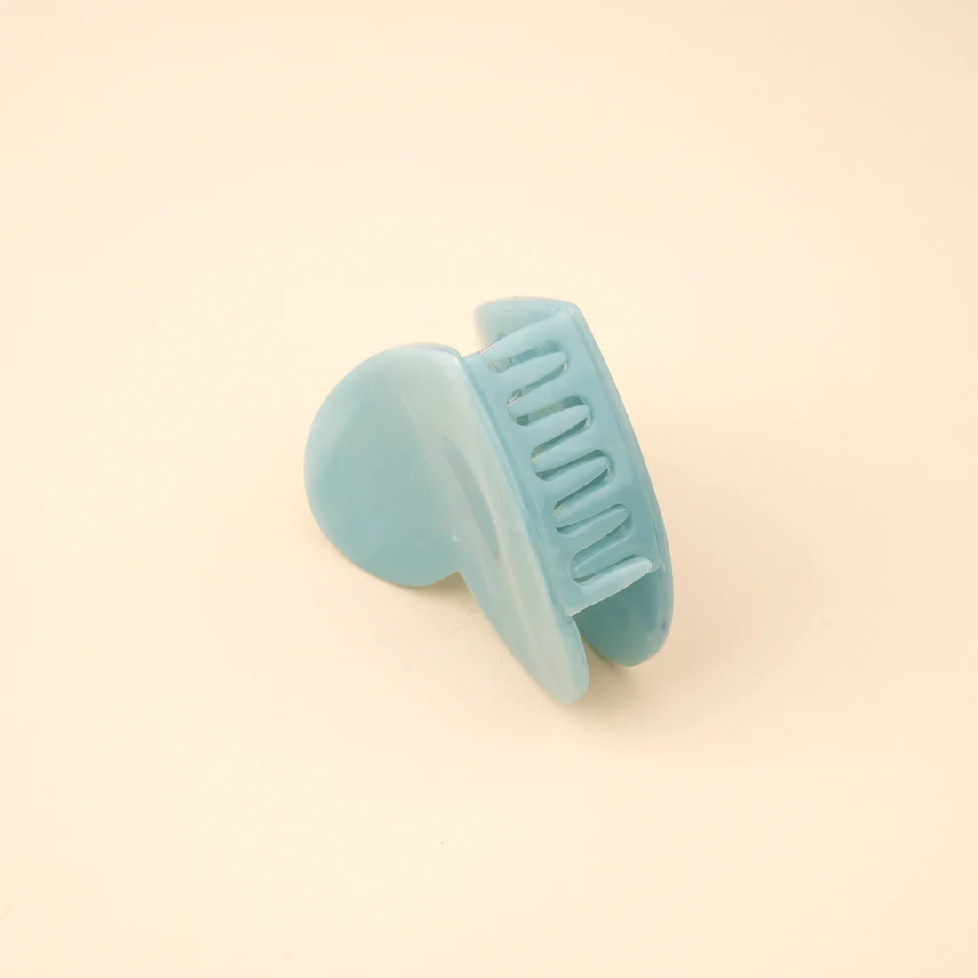 blue heart hair claw - coucou suzette