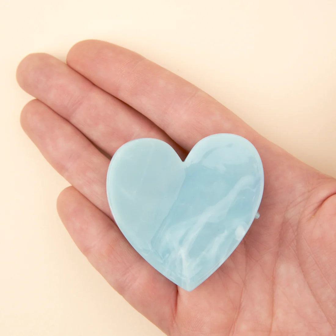 blue heart hair claw - coucou suzette