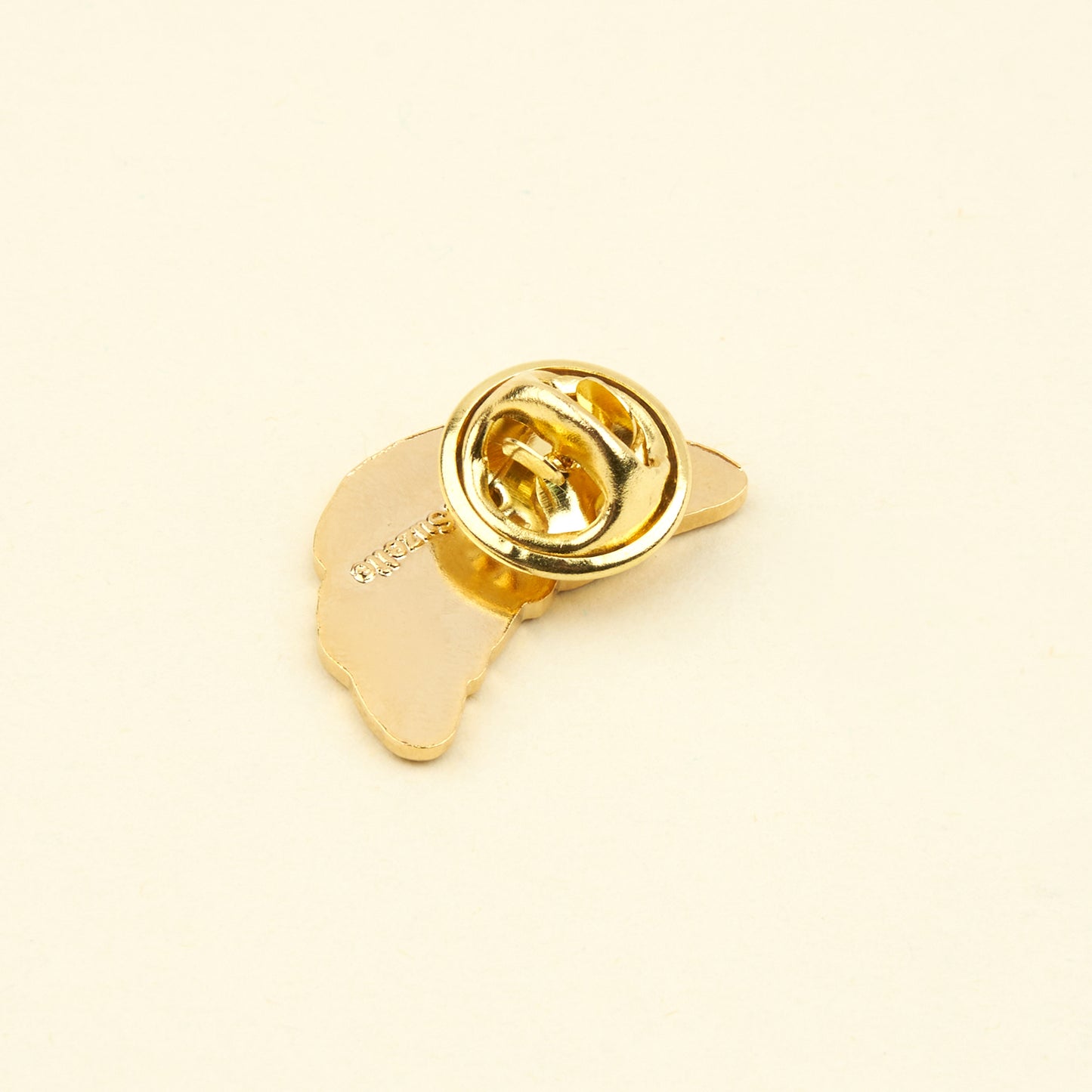 Croissant pin | Coucou Suzette