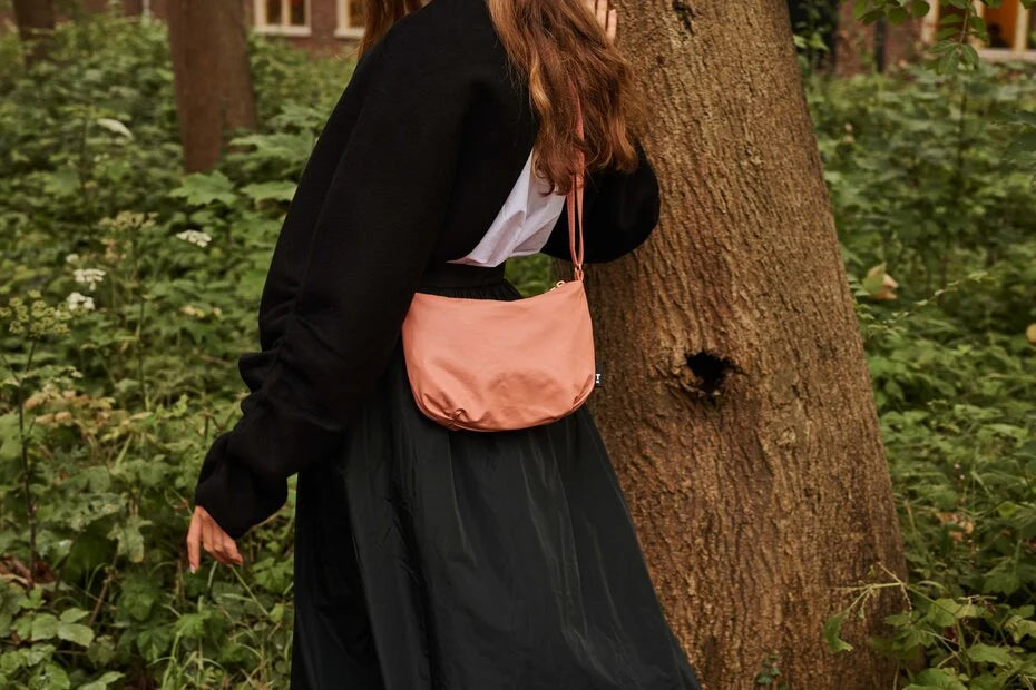 Cross Body F.G. Baggy - Canyon Clay | Tinne + Mia