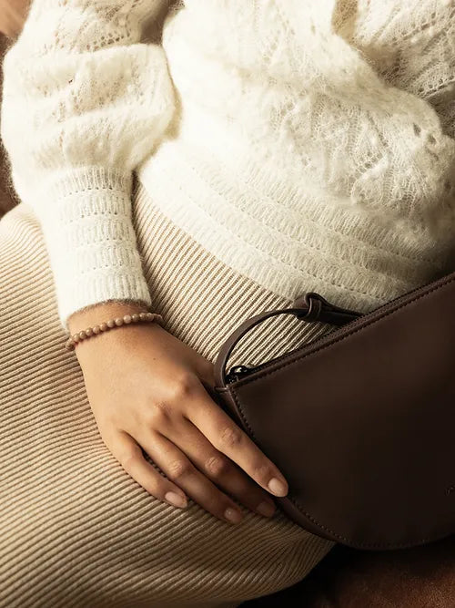 Farou half moon bag - dark wood | Monk & Anna