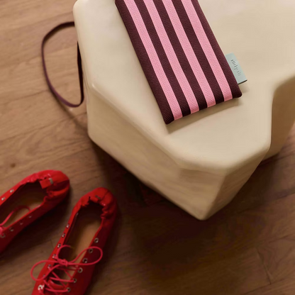 Phone pouch - knitted stripes - chocolate + bubblegum | Sticky Sis