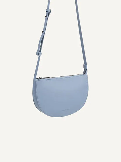 Farou half moon bag - cloud | Monk & Anna - de inKijk
