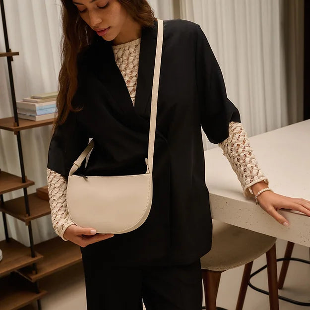Farou half moon bag - selentine | Monk & Anna - de inKijk