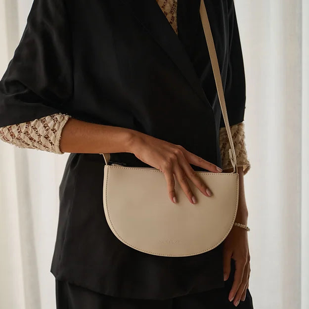 Farou half moon bag - selentine | Monk & Anna - de inKijk