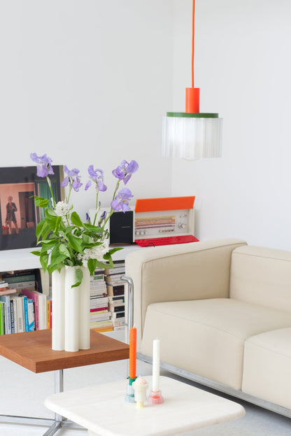 Hanglamp Gigi Nr.2 - rode kabel | Warren & Laetitia - de inKijk