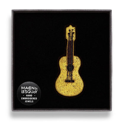 Broche - Guitar | Macon et Lesquoy