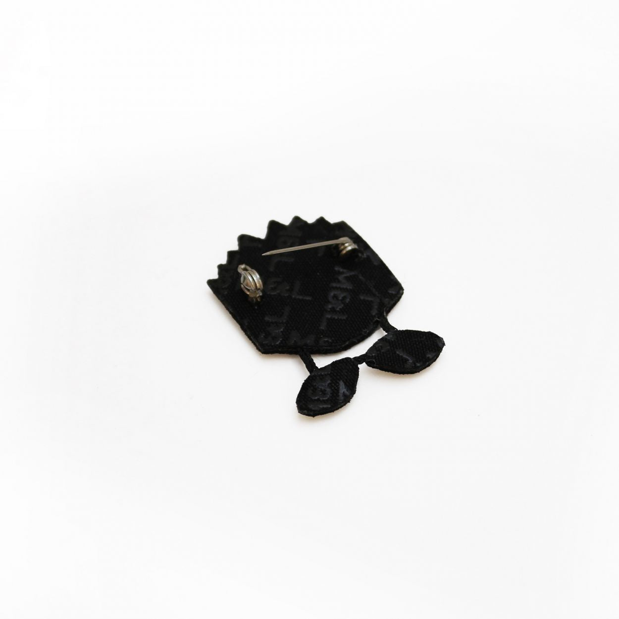 Broche - Blue Book | Macon et Lesquoy
