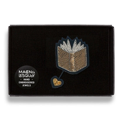 Broche - À la recherche du Livre | Macon et Lesquoy
