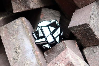 Ghost Cube | Meffert's